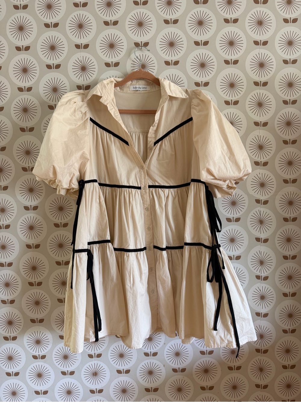 SAYLOR Cream Puff-Sleeve Tiered Button Front Top with Black Trim